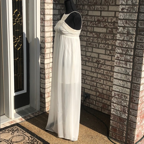 Express White Dress - Picture 3 of 11